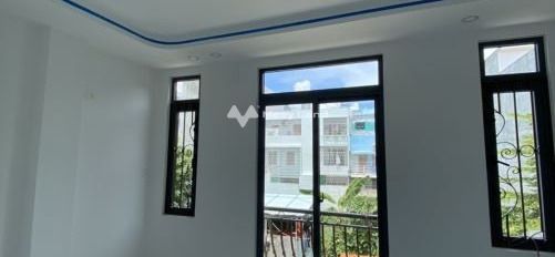 Bán biệt thự mặt tiền tọa lạc ngay Phước Long, Nha Trang bán ngay với giá cực sốc từ 3.95 tỷ có diện tích chung là 43m2, tổng quan nhà này có 3 PN-02