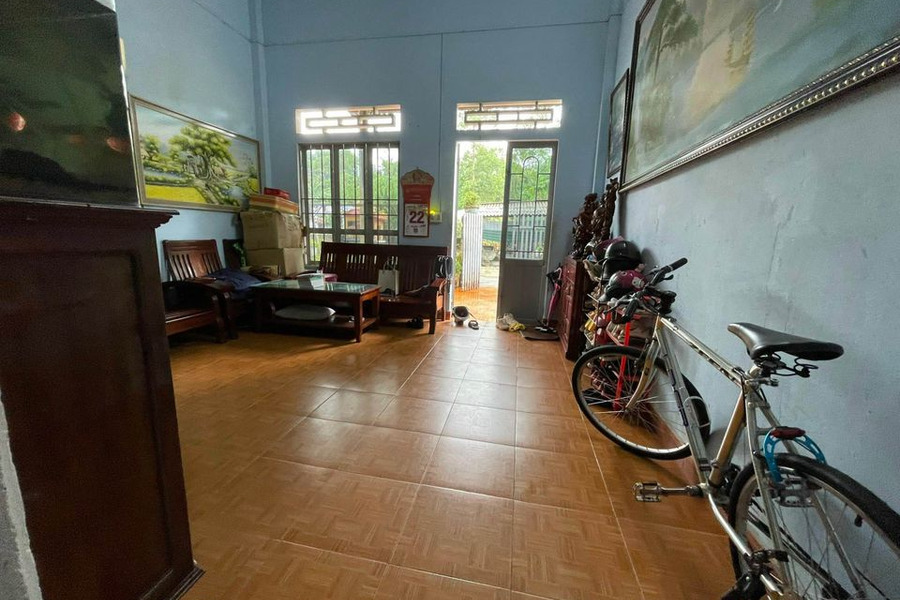 Cần bán nhà riêng thị xã Hương Thủy, Thừa Thiên Huế, giá 1,9 tỷ-01