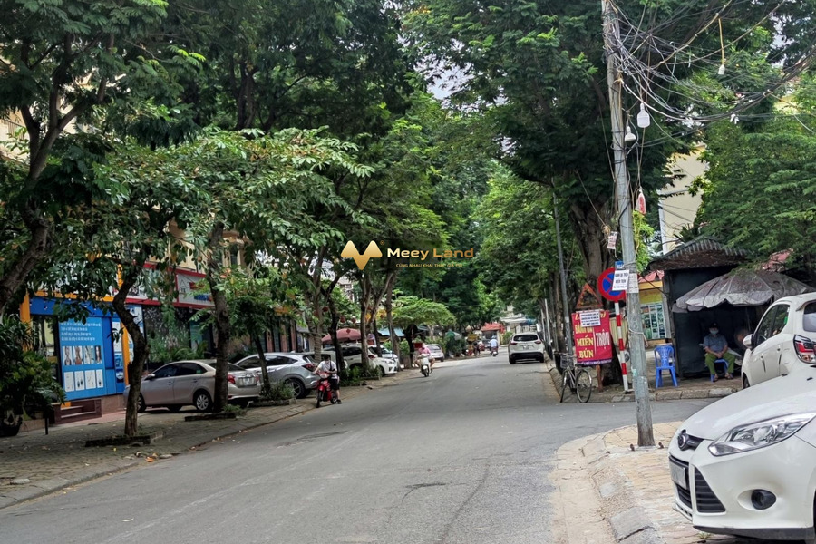 Bán liền kề ở đường Nguyễn Khánh Toàn, Hà Nội giá ưu đãi 12 tỷ-01