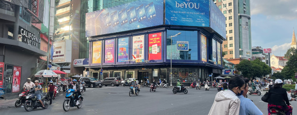 Bán nhà góc 2 mặt tiền đường Nguyễn Trãi Quận 1 - Ngay vòng xoay, 4,3m x 11m-02
