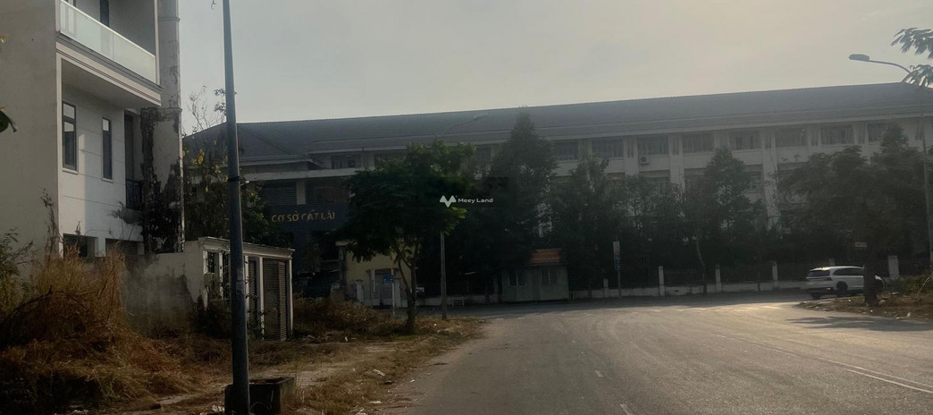 Bán ngay với giá mềm từ 15 tỷ bán nhà diện tích 160m2 mặt tiền nằm ngay ở Nguyễn Thị Định, Quận 2 hướng Tây - Bắc liên hệ chính chủ.
