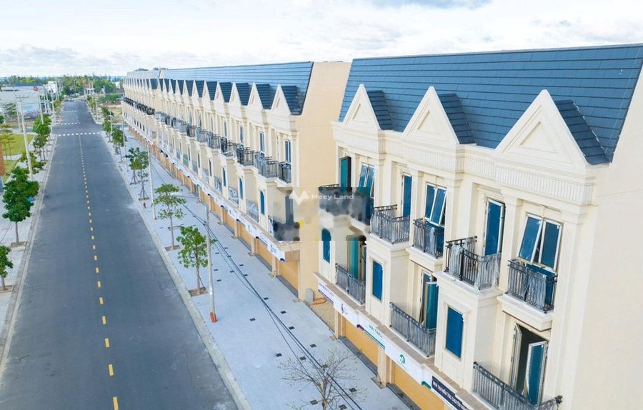 Bán nhà diện tích 90m2 vị trí đặt tại Điện Dương, Quảng Nam bán ngay với giá gốc chỉ 5.5 tỷ căn này gồm 4 phòng ngủ-01