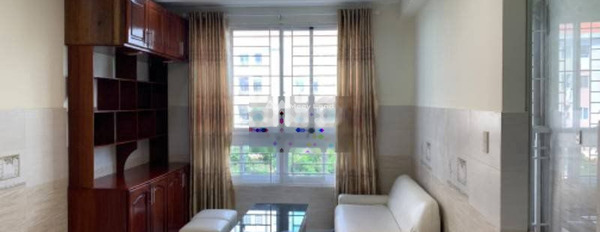 Giấy tờ đầy đủ, cho thuê căn hộ thuê ngay với giá cực kì tốt chỉ 8 triệu/tháng vị trí đẹp tọa lạc tại Phạm Hùng, Hồ Chí Minh có một diện tích là 70m2-02