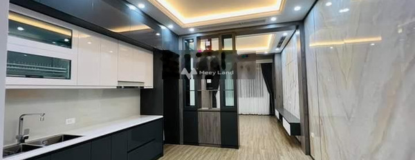Nằm tại Khương Mai, Hà Nội, bán nhà, bán ngay với giá gốc chỉ 12.8 tỷ có diện tích 43m2, trong căn này có 3 phòng ngủ lh xem trực tiếp-02