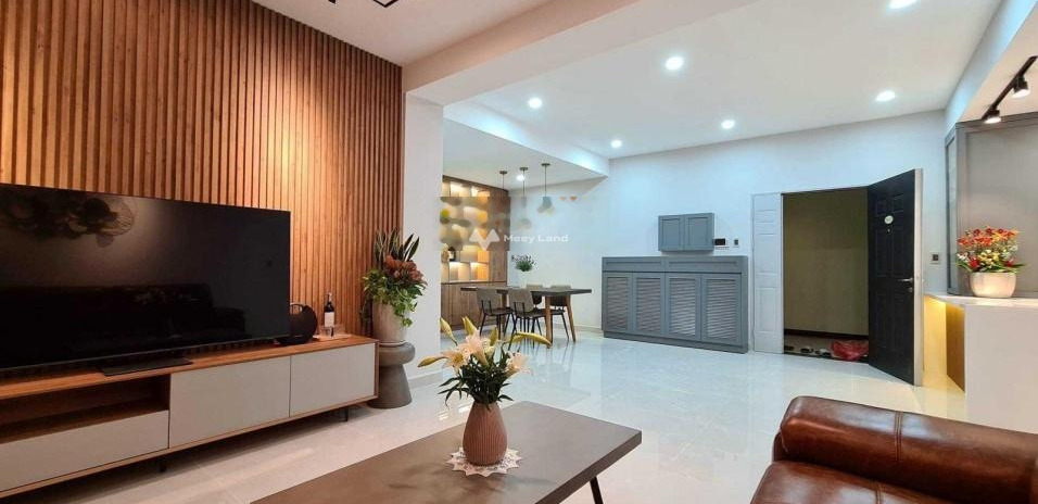 Bán căn hộ Có tổng diện tích 146m2 vị trí nằm trên Quận 7, Hồ Chí Minh bán ngay với giá siêu ưu đãi từ 8.5 tỷ