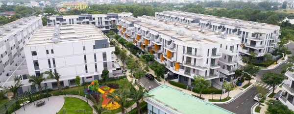 Giá cực mềm chỉ 3.2 tỷ bán đất diện tích khoảng là 100m2 vị trí đẹp nằm ở Phong Phú, Hồ Chí Minh-02