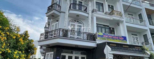 Diện tích 96m2 bán nhà ở vị trí tiện lợi ngay tại An Lạc, Bình Tân hướng Bắc tổng quan nhà này có tổng 4 phòng ngủ 4 WC lh xem trực tiếp-02