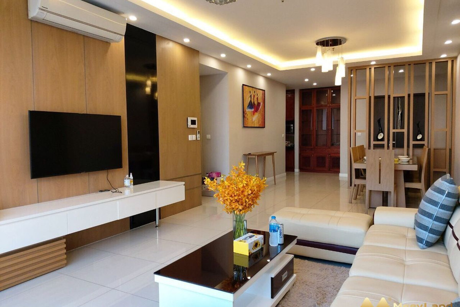 Cho thuê căn hộ 140m2, 3 phòng ngủ tại chung cư The Prince Residence, Phú Nhuận-01