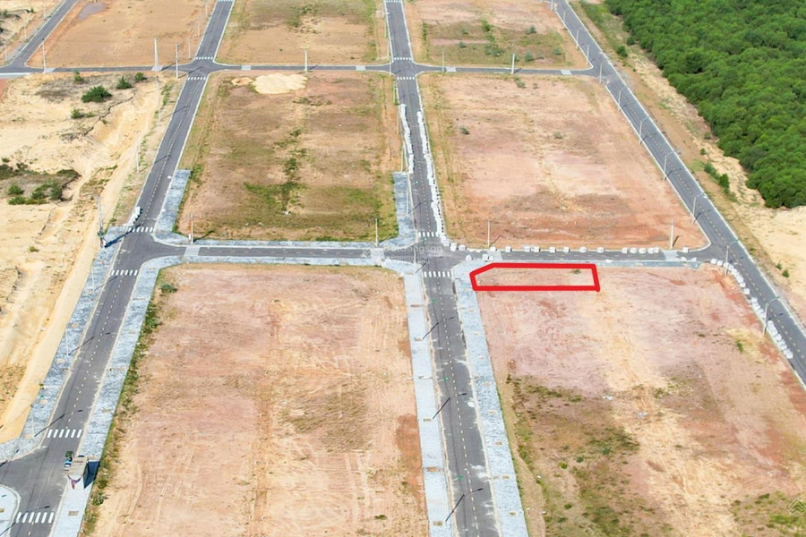 Gấp bán mảnh đất, 357.3m2 giá bán hữu nghị từ 3.25 tỷ vị trí đặt tọa lạc tại Hà Thiệp, Quảng Ninh giá tốt-01