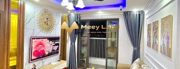 Với tổng dt 75 m2, cho thuê căn hộ giá thuê cạnh tranh 8 triệu/tháng vị trí thuận lợi ở Phường Lam Sơn, Tỉnh Thanh Hóa, tổng quan ở trong căn hộ gồm 2...-02