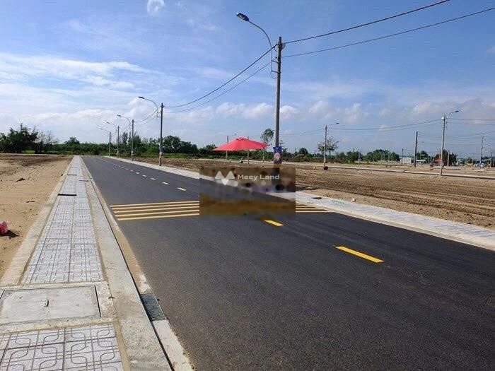 Giá mong muốn 200 triệu bán đất diện tích tầm trung 100m2 vị trí đặt vị trí ở Bình Đông, Tiền Giang-01