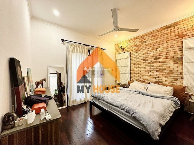 Vị trí hấp dẫn Quận 2, Hồ Chí Minh cho thuê biệt thự thuê ngay với giá cực kì tốt 55 triệu/tháng, tổng quan nhà có 4 phòng ngủ, 5 WC-01