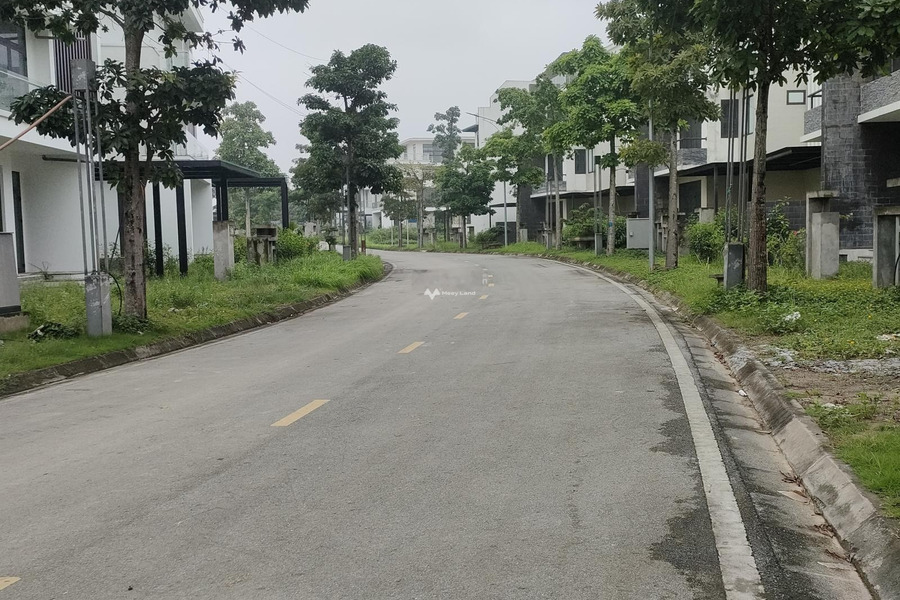 Cần bán đất tại Phú Cát City, Hà Nội. Diện tích 220m2-01