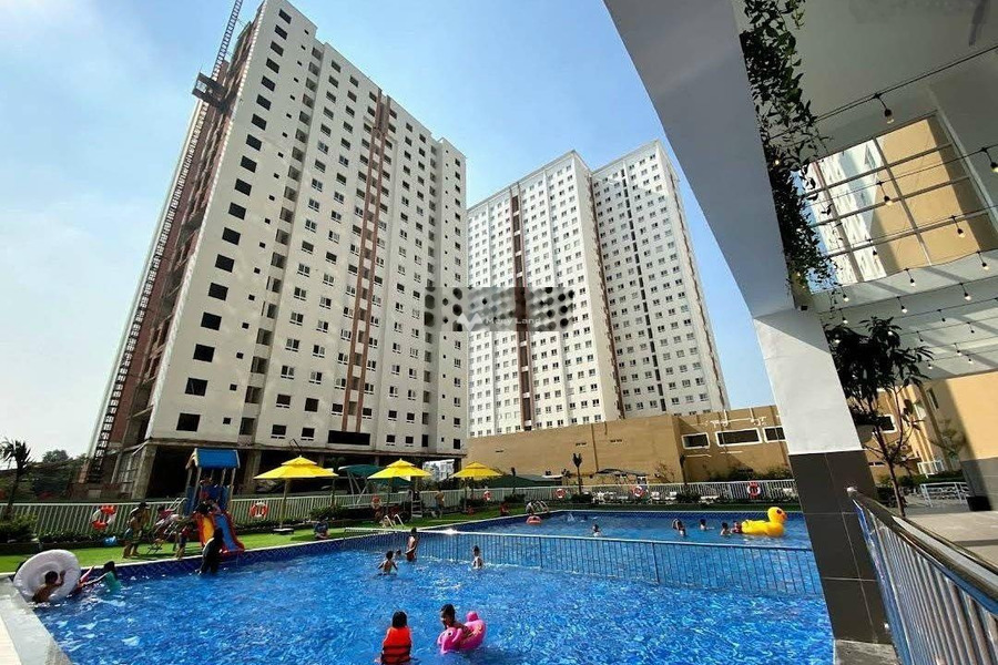 Ngôi căn hộ có tất cả 2 PN, bán chung cư hướng Tây - Bắc nằm ngay bên trong Quận 8, Hồ Chí Minh, trong căn này có 2 PN, 2 WC nội thất đầy đủ-01