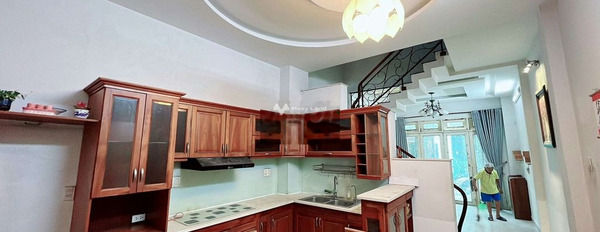 Cho thuê nhà Phía trong Bình Hưng Hòa, Hồ Chí Minh, giá thuê rẻ 9 triệu/tháng với diện tích rộng 52m2, nhà này có 4 PN-03