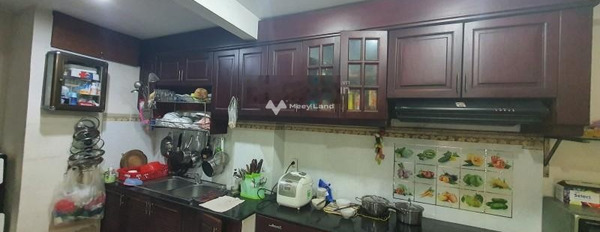 Nhà có 3 PN bán nhà ở có diện tích chung là 92m2 bán ngay với giá êm 6.7 tỷ vị trí nằm ngay Chu Văn An, Phường 12-03