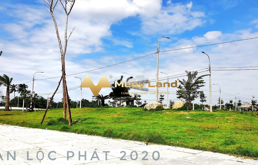 350 triệu bán đất có dt gồm 100 m2 vị trí đặt vị trí nằm trên Đường Nguyễn Trãi, Quảng Ngãi-01