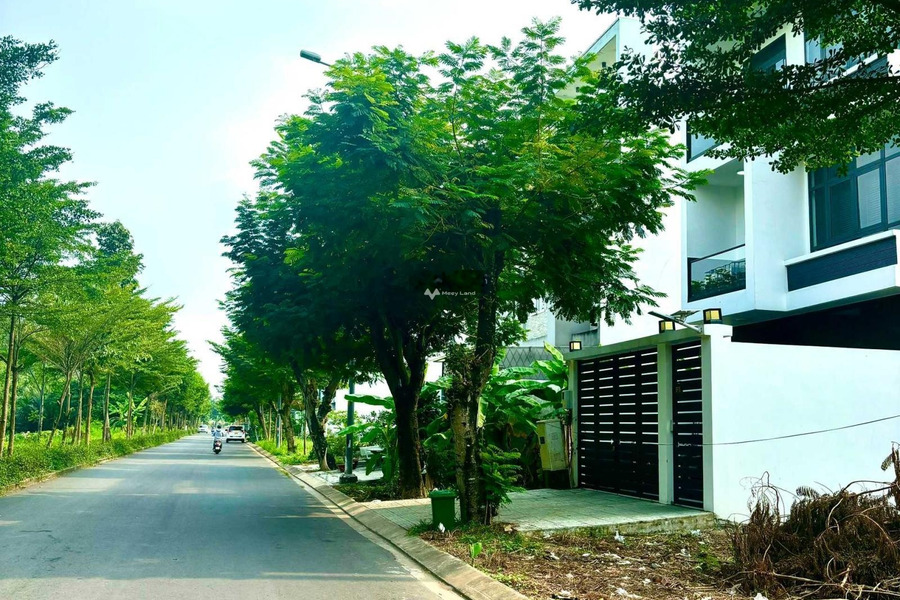 Ở 13B Conic Phong Phú bán đất 8.16 tỷ Phong Phú, Hồ Chí Minh diện tích chung quy 120m2-01