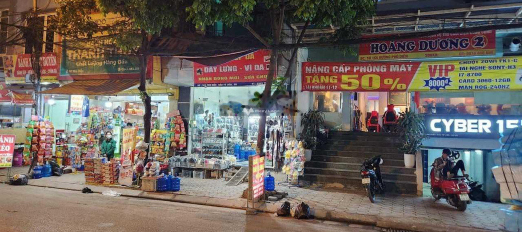 Nằm ở Phú Diễn, Cầu Diễn cho thuê cửa hàng 21 triệu/tháng mt tiện ích 8 mét phù hợp mở shop