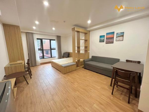 Cho thuê nhà phố Thái Hà 60m2