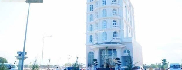 Vị trí thuận lợi ngay ở Cam Ranh, Khánh Hòa cần bán Khách sạn tổng diện tích là 380m2, tổng quan có tất cả 24 phòng ngủ khu vực dân cư-02