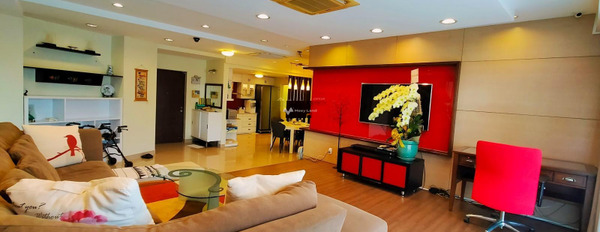 Diện tích 192m2, bán chung cư bán ngay với giá cực sốc từ 14 tỷ tọa lạc gần Nguyễn Đức Cảnh, Quận 7, trong căn này 3 phòng ngủ, 2 WC khu vực dân cư-03