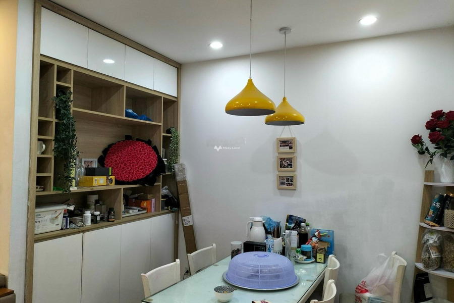 Căn hộ gồm 3 phòng ngủ, bán căn hộ vị trí thuận lợi gần Phạm Văn Đồng, Cổ Nhuế 1, căn này gồm có 3 PN, 2 WC vào ở ngay-01