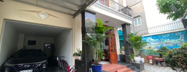 Giá 45 triệu/tháng, cho thuê nhà diện tích gồm 270m2 vị trí mặt tiền tọa lạc tại Phường 1, Phú Nhuận, trong nhà này 8 PN, 6 WC không ngập nước-03