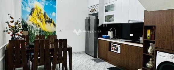 Cuộc sống bế tắc bán nhà có diện tích chung là 61m2 bán ngay với giá rẻ bất ngờ chỉ 5.3 tỷ ngay tại Tứ Hiệp, Hà Nội liên hệ chính chủ-03