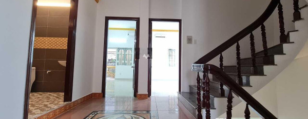 Nhà gồm 6 phòng ngủ bán nhà bán ngay với giá cực rẻ 17.79 tỷ có diện tích chung 190m2 nằm ở Nguyễn Oanh, Phường 6-03