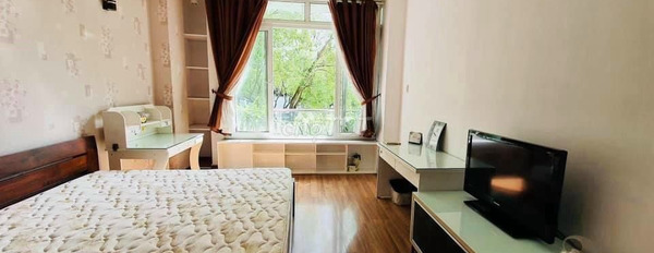 Tổng 4 phòng ngủ cho thuê nhà ở với diện tích chuẩn 80m2 giá thuê khoảng từ 23 triệu/tháng nằm ngay Tân Phong, Quận 7-03