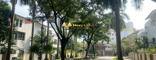 Bán liền kề vị trí đẹp nằm ở Đường Giang Văn Minh, Hồ Chí Minh, giá bán sang tên chỉ 80 tỷ, diện tích gồm 301 m2-02