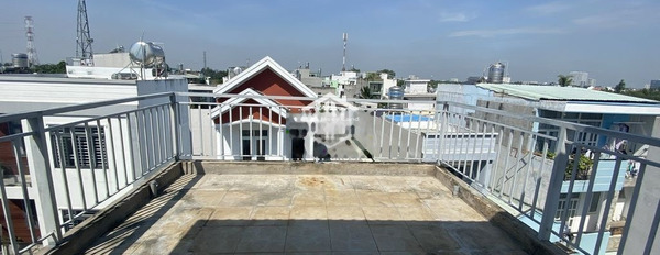 Tọa lạc ở Linh Đông, Hồ Chí Minh cho thuê nhà giá thuê cực mềm từ 12 triệu/tháng, căn nhà có 3 phòng ngủ-02