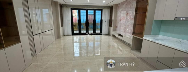 DT 50m2 bán nhà ở mặt tiền tọa lạc ngay ở Phạm Tuấn Tài, Hà Nội trong nhà gồm 6 PN 6 WC cảm ơn đã xem tin-02