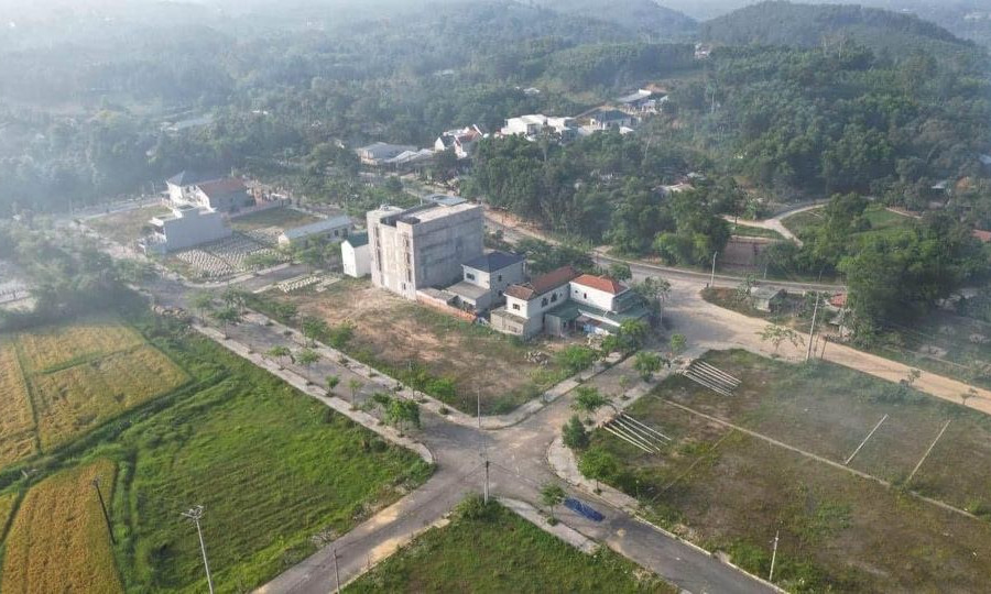 Mua bán đất Thành phố Huế tỉnh Thừa Thiên Huế giá 12 triệu/m2-01