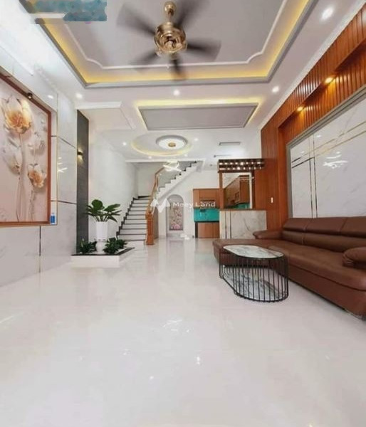 Bán nhà tọa lạc ở Hoàng Văn Bổn, Tân Biên bán ngay với giá êm 1.43 tỷ diện tích khoảng 96m2 tổng quan ở trong căn nhà 3 PN-01