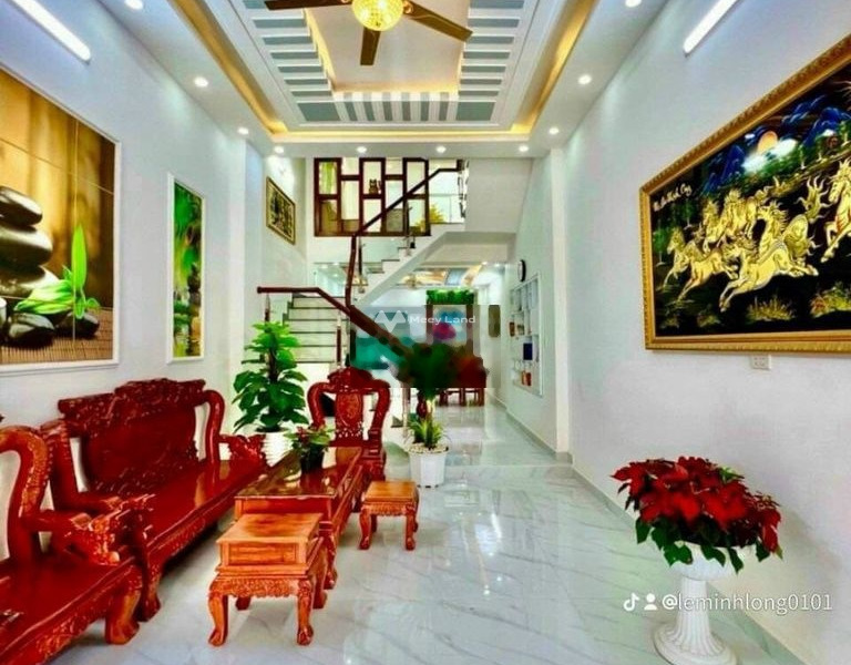 Giá 1.87 tỷ bán nhà diện tích gồm 20m2 Phía trong Phường 2, Hồ Chí Minh tổng quan bên trong ngôi nhà 4 phòng ngủ, 3 WC khách có thiện chí liên hệ ngay-01