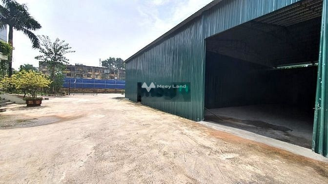 Vị trí tiện lợi Hoàng Tăng Bí, Hà Nội cho thuê kho bãi 1000m2 giá thuê đề xuất chỉ 65 triệu/tháng giá tốt nhất-01