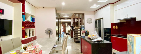 Bán nhà ở có diện tích 60m2 bán ngay với giá sang tên 11.8 tỷ ở Trần Duy Hưng, Trung Hòa-02