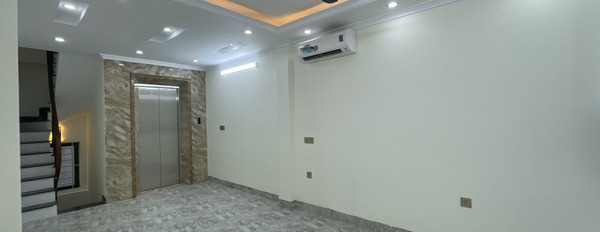 Bán nhà đẹp Ngọc Thụy, vip siêu thoáng sạch, 36m2, 6.35 tỷ-02