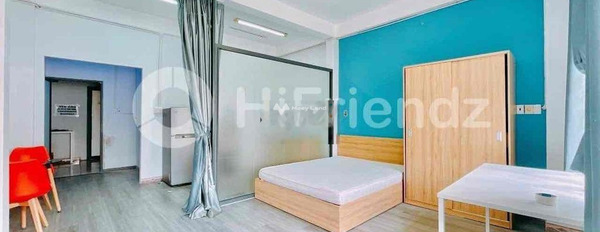 Rất gấp cho thuê chung cư vị trí thuận lợi ngay ở Phạm Hùng, Hồ Chí Minh thuê ngay với giá đề cử 5.8 triệu/tháng diện tích quy đổi 35m2-03