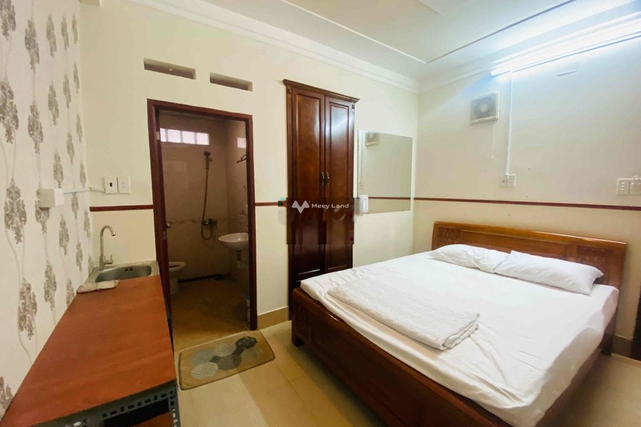 Vị trí thuận lợi tại Phan Huy Chú, Phường 2, cho thuê chung cư giá thuê cực sốc 2.7 triệu/tháng, căn hộ này có 1 phòng ngủ, 1 WC giá có thể fix-01