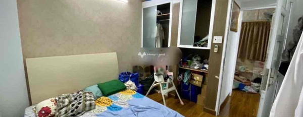 Chung cư 2 PN, cho thuê căn hộ vị trí thuận lợi tại Trường Sa, Hồ Chí Minh, trong căn này bao gồm 2 phòng ngủ, 2 WC hỗ trợ mọi thủ tục miễn phí-02