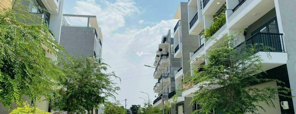 Nhà gồm 4 PN bán nhà ở diện tích rộng 52.1m2 giá bán hữu nghị chỉ 5.59 tỷ vị trí tiềm năng Thạnh Lộc, Hồ Chí Minh, hướng Đông - Bắc-03
