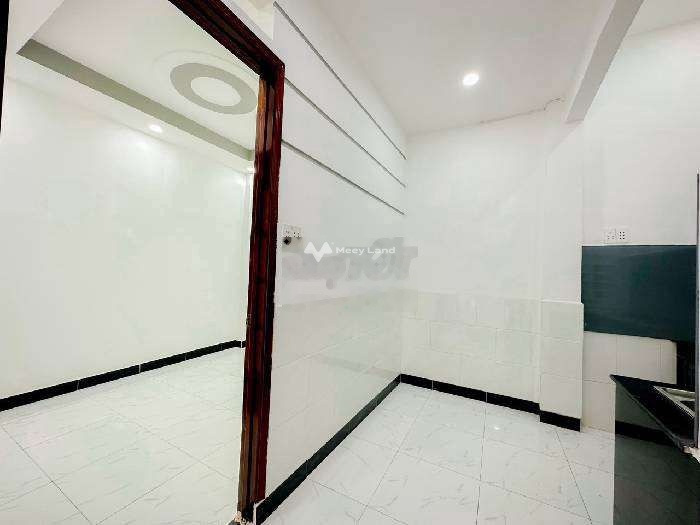 Nhà có 3 phòng ngủ bán nhà bán ngay với giá chỉ từ chỉ 4.5 tỷ có diện tích chung 55m2 vị trí đẹp tọa lạc gần Tân Hưng, Hồ Chí Minh-01