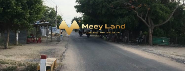 Giá bán liền 17.5 tỷ, Bán đất diện tích rộng rãi 7000 m2 nằm ở Nguyễn Huệ, Vạn Ninh, hướng Đông lh biết chi tiết-02