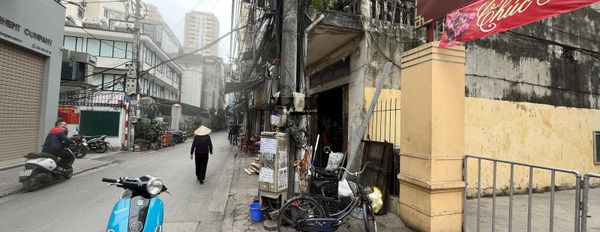 Vị trí mặt tiền nằm tại Thịnh Quang, Hà Nội bán nhà giá bán cực sốc 14.5 tỷ tổng quan căn này thì gồm 2 phòng ngủ 2 WC-02