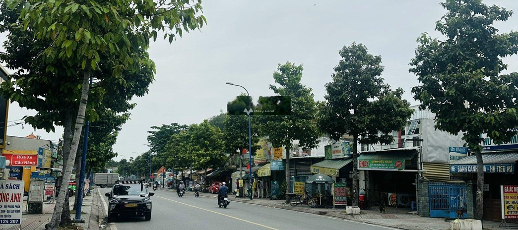 Bán nhà mặt tiền Lê Thị Hà 9x45m, Tân Xuân Hóc Môn 