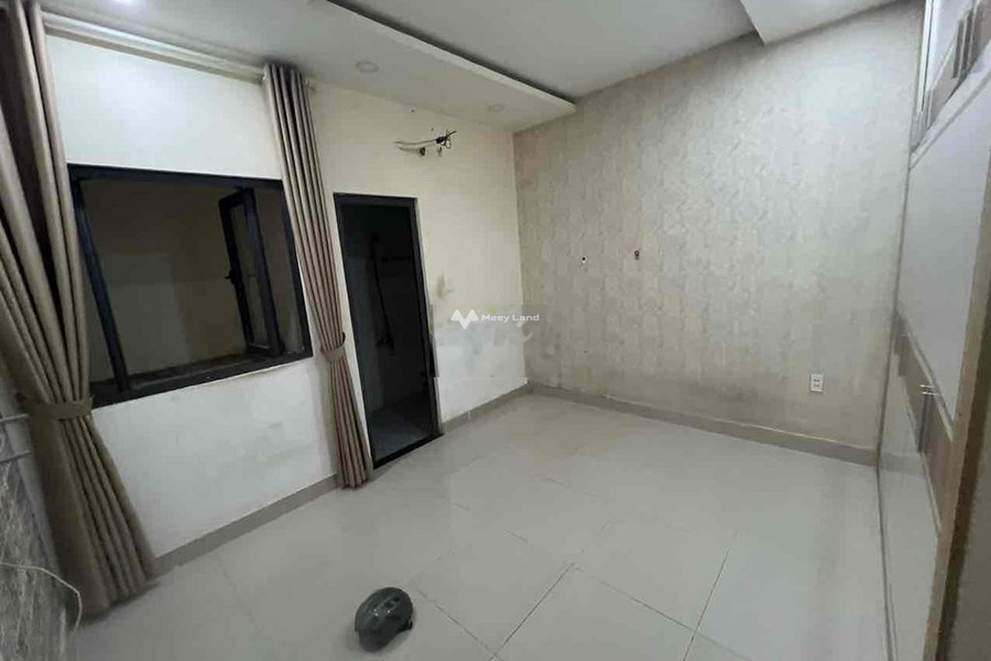 Diện tích 20m2 cho thuê phòng trọ vị trí đặt tọa lạc trên Quốc Lộ 13, Hồ Chí Minh giá thuê hữu nghị chỉ 2.7 triệu/tháng tổng quan bao gồm có Nhà trống-01