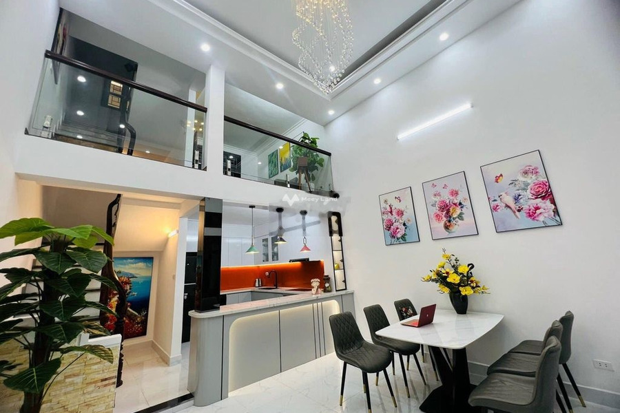 Nhà này gồm có 4 PN bán nhà bán ngay với giá siêu rẻ từ 4.6 tỷ có diện tích gồm 45m2 tọa lạc tại Trung Liệt, Hà Nội-01